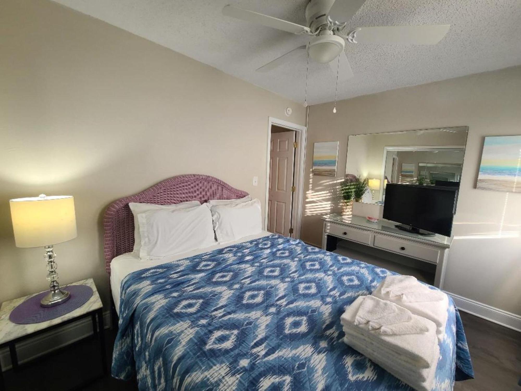 Cozy Condo Just Steps To The Beach, Unit 2 - Sleeps 4 Gulf Shores Esterno foto